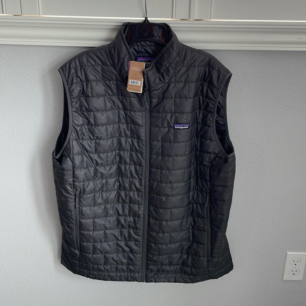 Patagonia Mens XL vest.